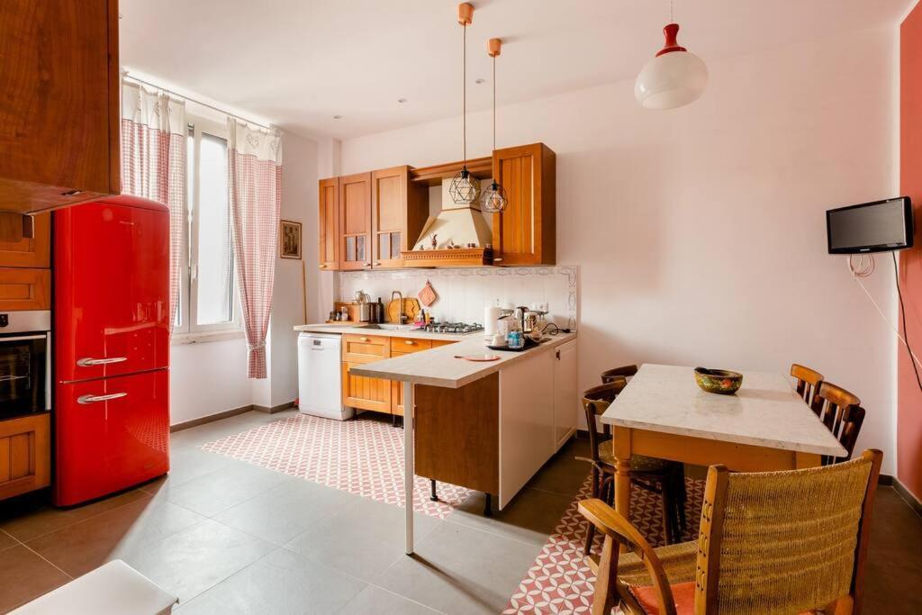 Casa Jole, Appartamento In Centro 바리 외부 사진
