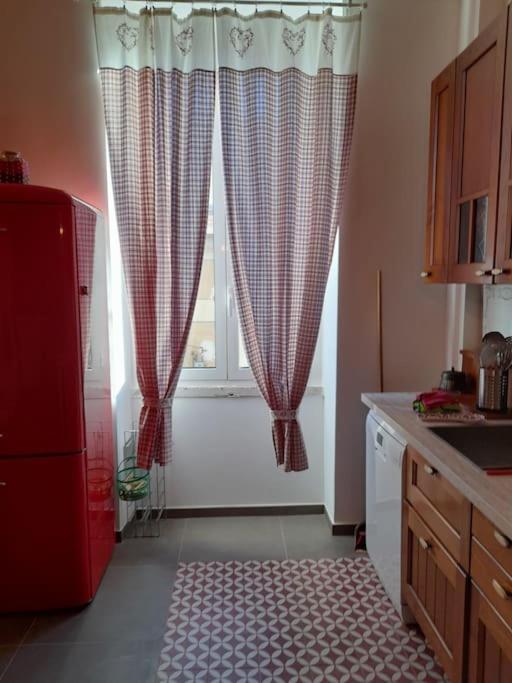 Casa Jole, Appartamento In Centro 바리 외부 사진